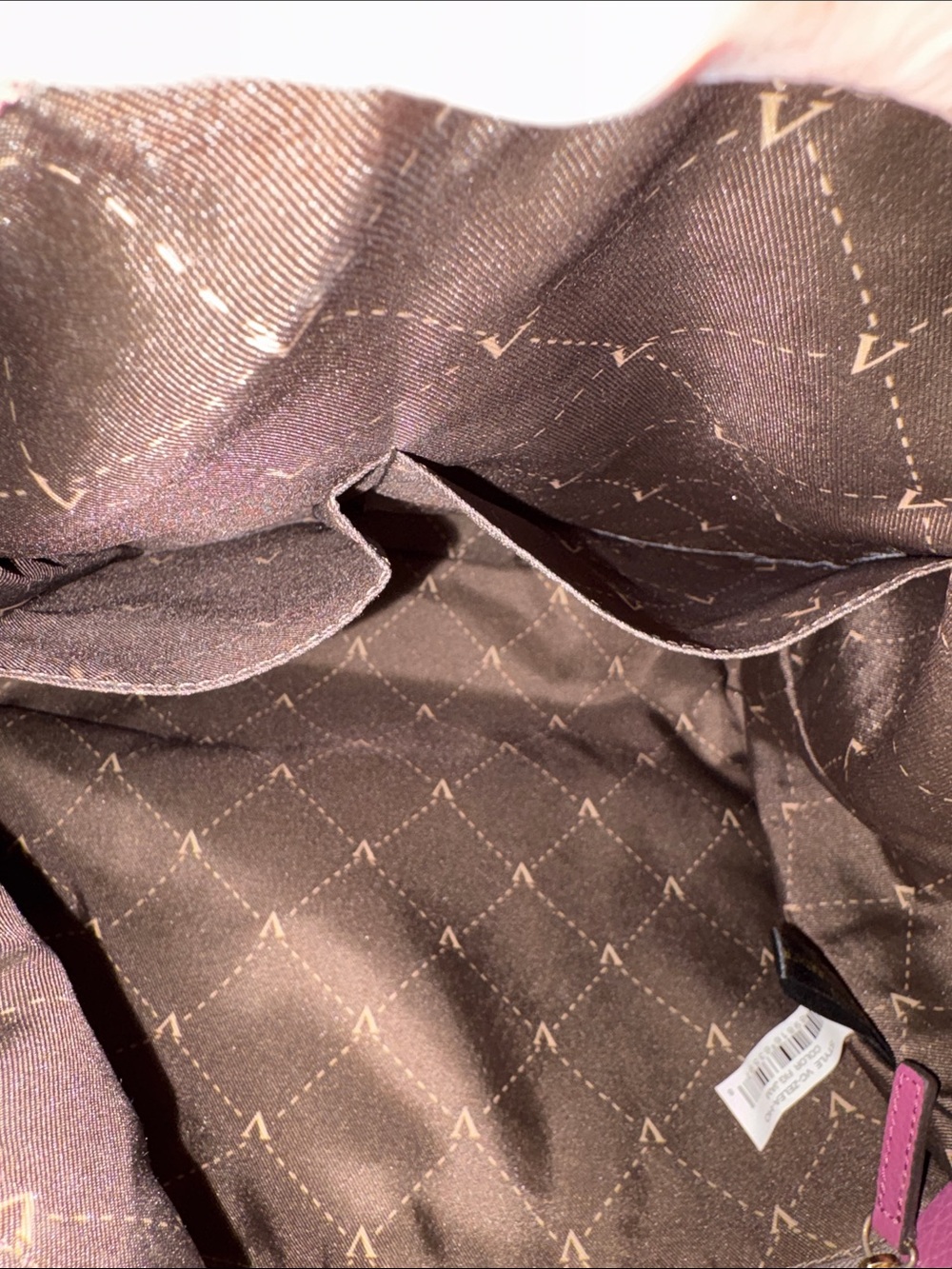 Vince Camuto Fig Jam Pink Pebbled Leather Goldtone Zip Hobo Shoulder Purse Bag - Picture 10 of 16